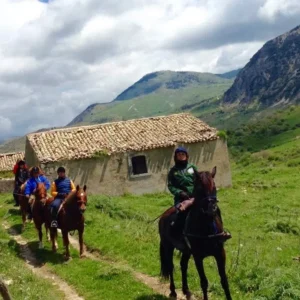 Sikani Horse Trek - Sicilia - Palazzo Adriano - Burgio